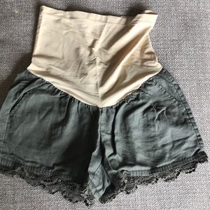 Linen maternity shorts!!